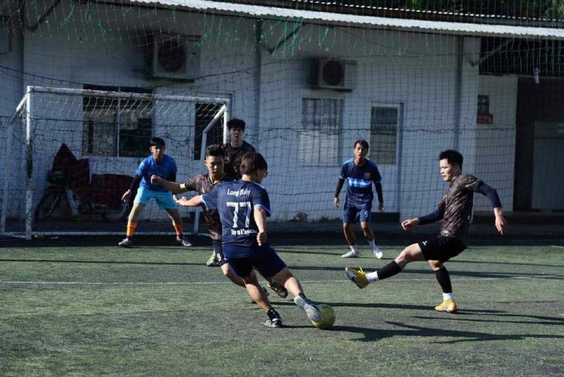 Luật chơi bóng đá 7 người chi tiết và đầy đủ (4) Luật Bóng Đá Phủi 7 Người Chi Tiết Và Tường Tận