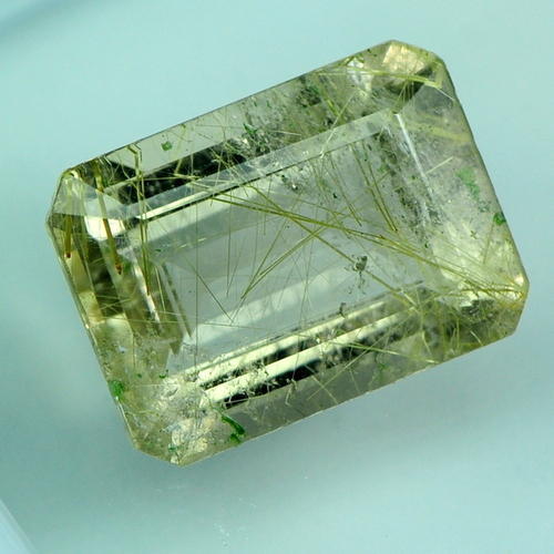 Ý nghĩa phong thủy của thạch anh tóc xanh