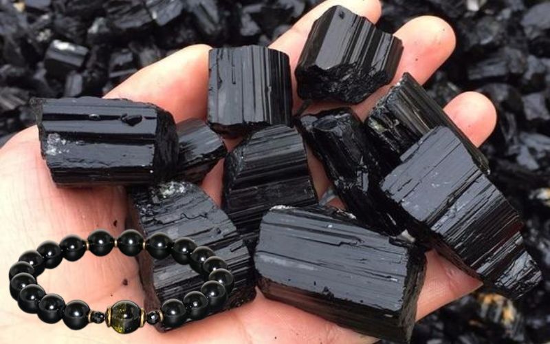 Top 12 loại đá phong thủy màu đen được ưa chuộng nhất