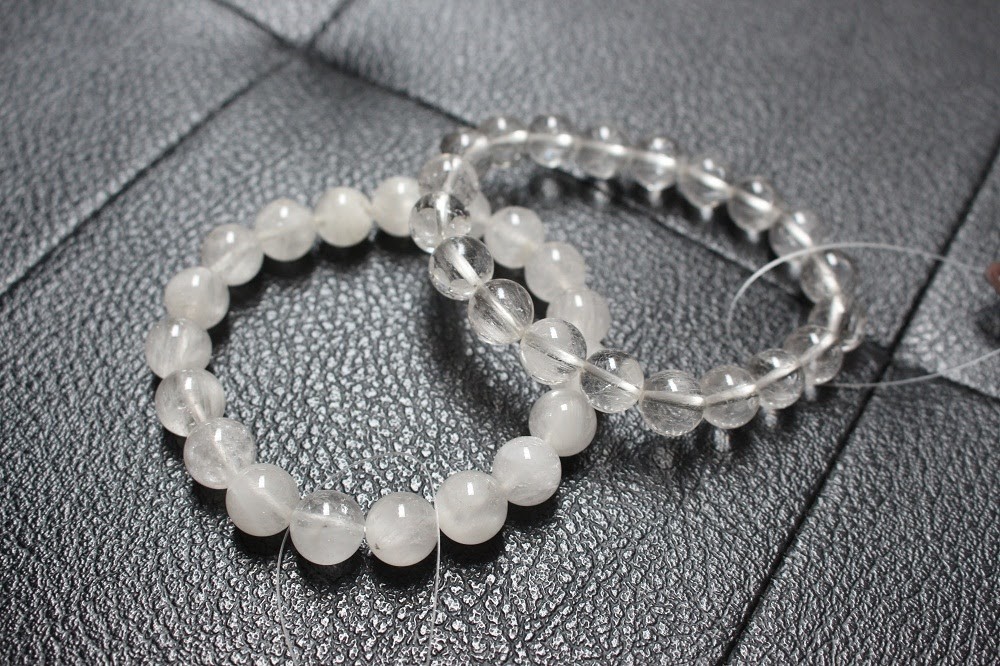 Theo quan niệm luân hồi, một chiếc vòng tay có 15 hạt rơi vào Cung Bệnh sẽ ảnh hưởng đến sức khỏe của người đeo.