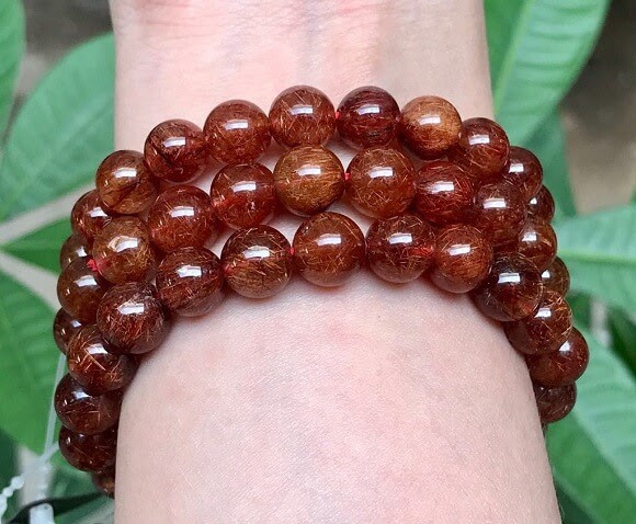 Vòng tay 17 hạt có ý nghĩa gì? Mẹo đeo vòng tay 17 hạt