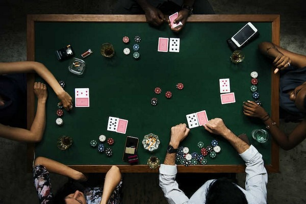 Dấu hiệu nhận biết Fish và cách xử lý khi gặp Fish trong Poker