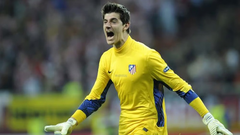 Thibaut Courtois trong màu áo Real Madrid chứng minh đẳng cấp số 1